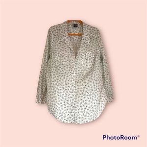 TORRID REBEL WILSON LONG SLEEVE BUTTON UP BLOUSE WITH CARTOON BUBBLES